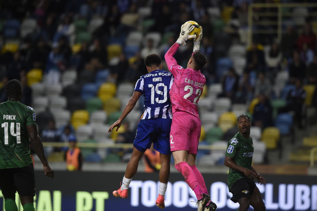 Caio de mão cheia não chegou para secar o dragão: os destaques do Moreirense