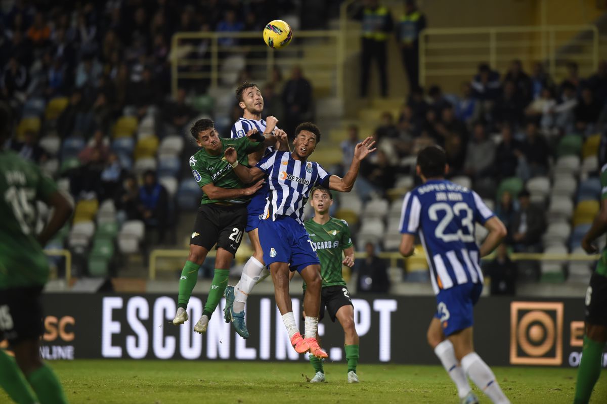 FC Porto-Moreirense, 2-0 Se o primeiro caiu do céu, o segundo exigiu trabalho