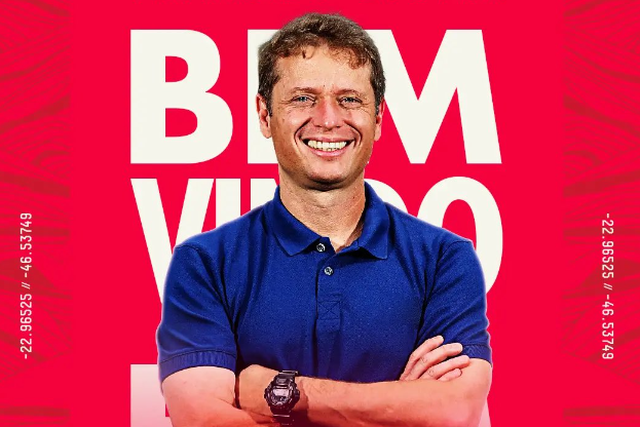 Bragantino oficializa sucessor de Pedro Caixinha