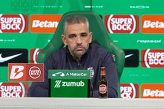 «Escolha dos avançados? É uma grande dor de cabeça, que assim continuem...»