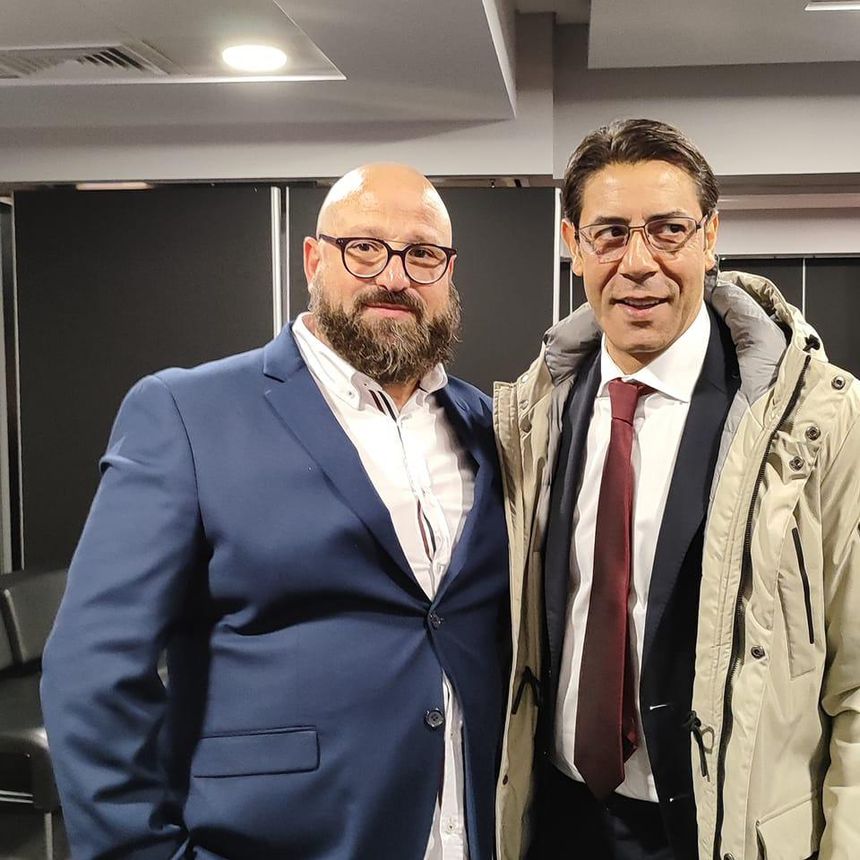 Ricardo Ribeiro, presidente da Casa do Benfica de Fafe, num momento com Rui Costa.