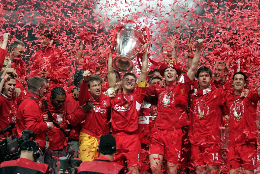 Liverpool conquistou a Liga dos Campeões em 2005 após reviravolta épica na final contra o Milan: perdia 0-3 ao intervalo, empatou na segunda parte e venceu nos penáltis - Foto: IMAGO