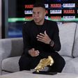 Kylian Mbappé com a sua primeira Bota de Ouro - Foto: Marca