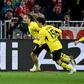 Fábio Silva marca no clássico com o Bayern e mantém o Dortmund no topo