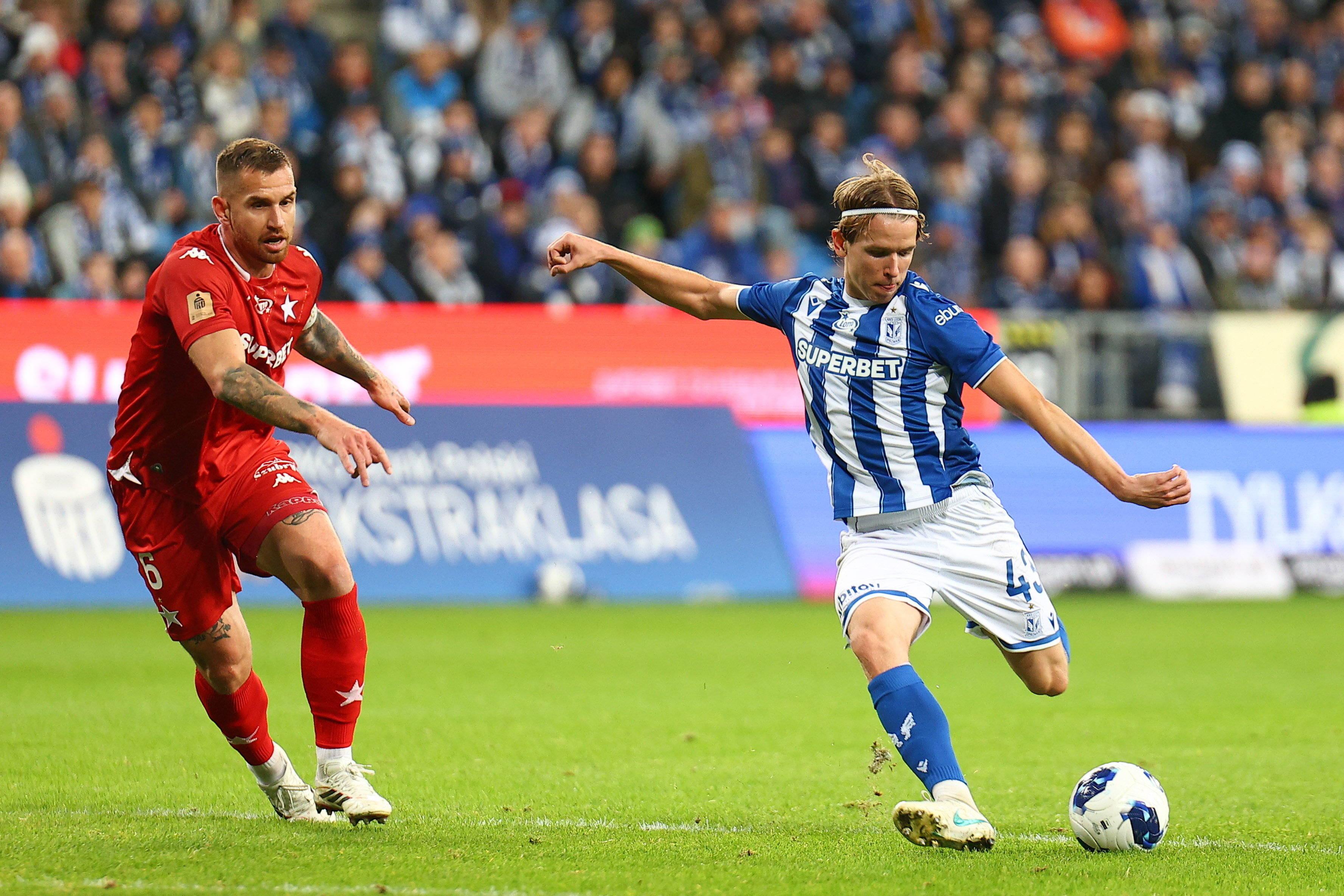 Lech Poznan mantém liderança da liga polaca