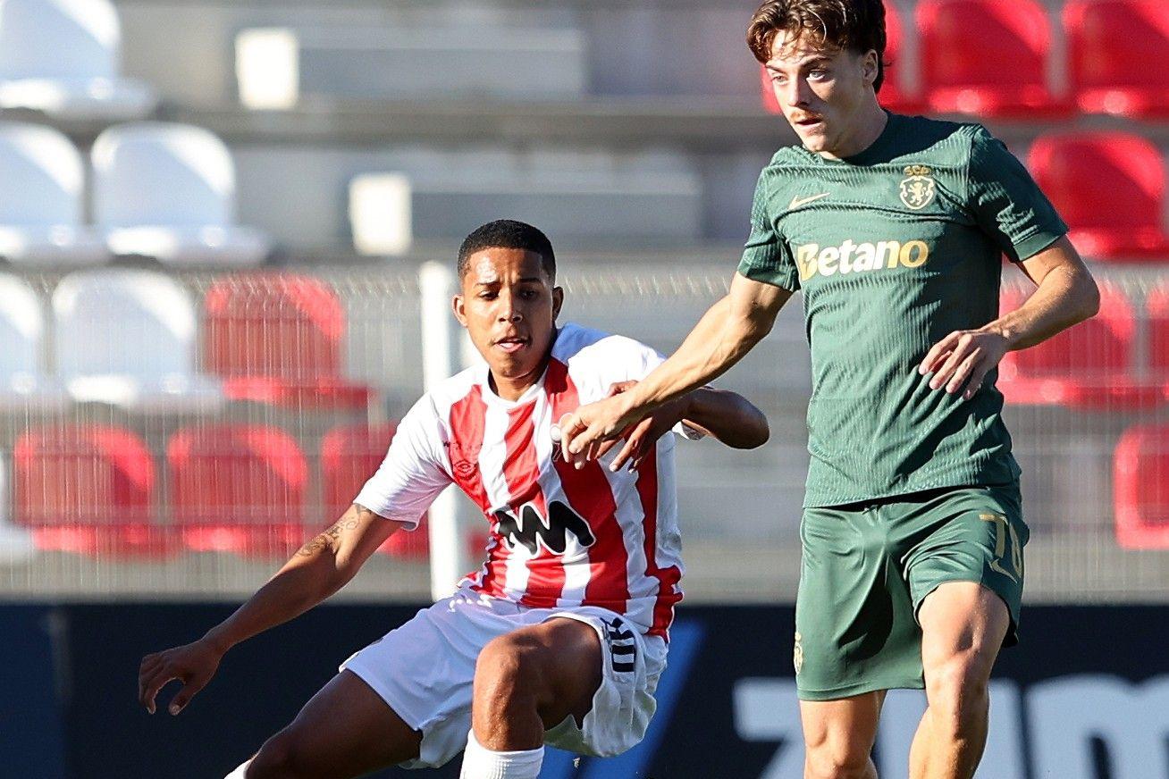 Mauro Couto inaugurou o marcador através de uma grande penalidade - Foto: Sporting CP