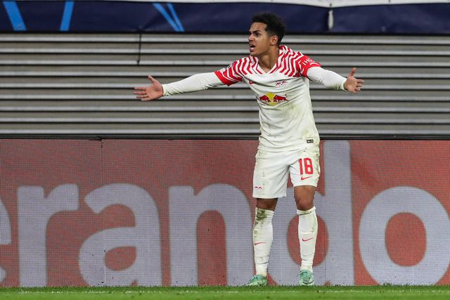 OFICIAL: Fábio Carvalho regressa ao Liverpool após cedência ao Leipzig