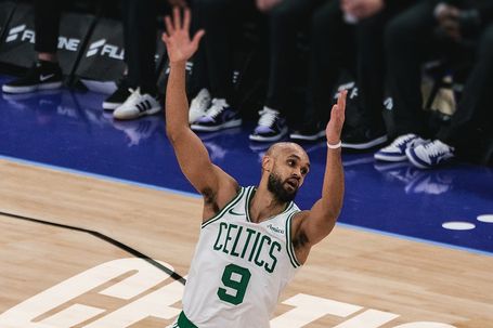 Derrick White, base dos Boston Celtics. Foto X/Boston Celtics