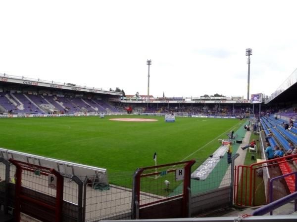 Stadium at the Bremer Brucke