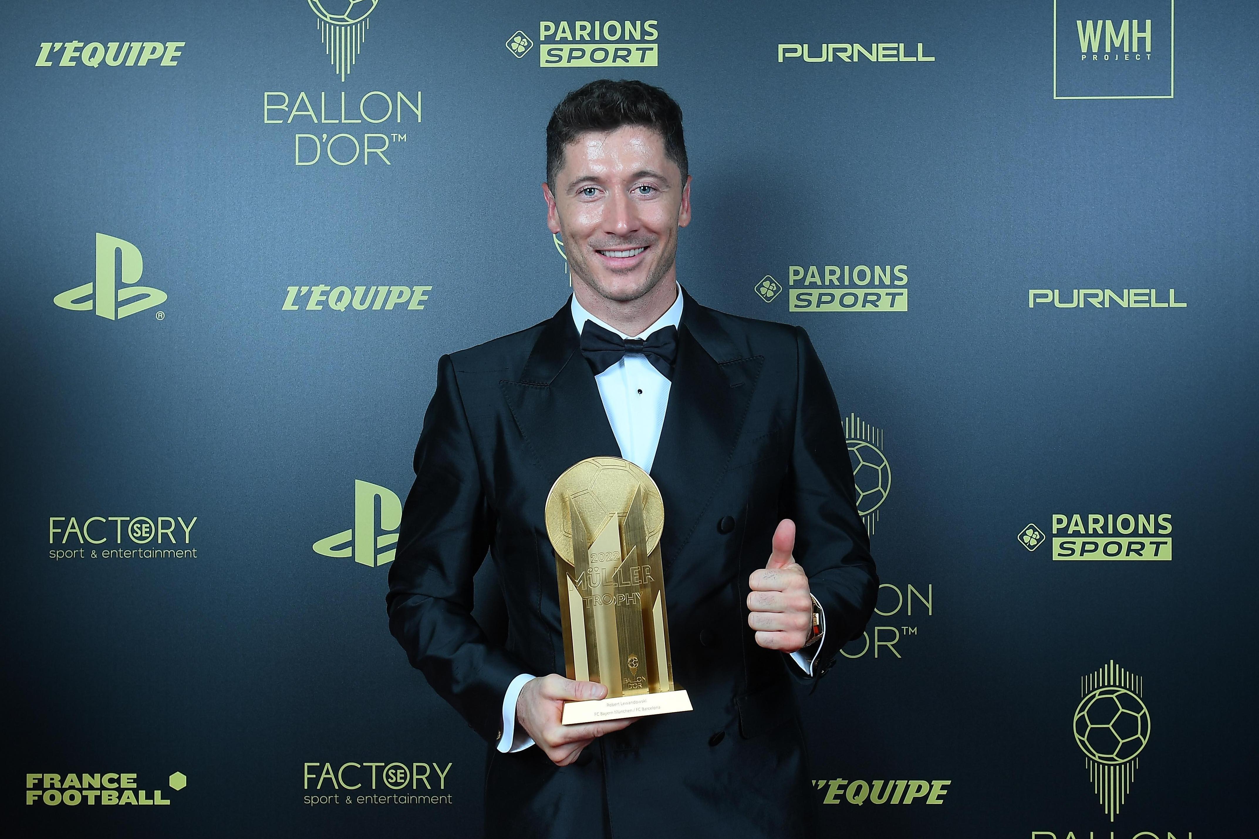 Who are the stars of the ‘Ballon d'Or’ who have switched teams during this transfer window?