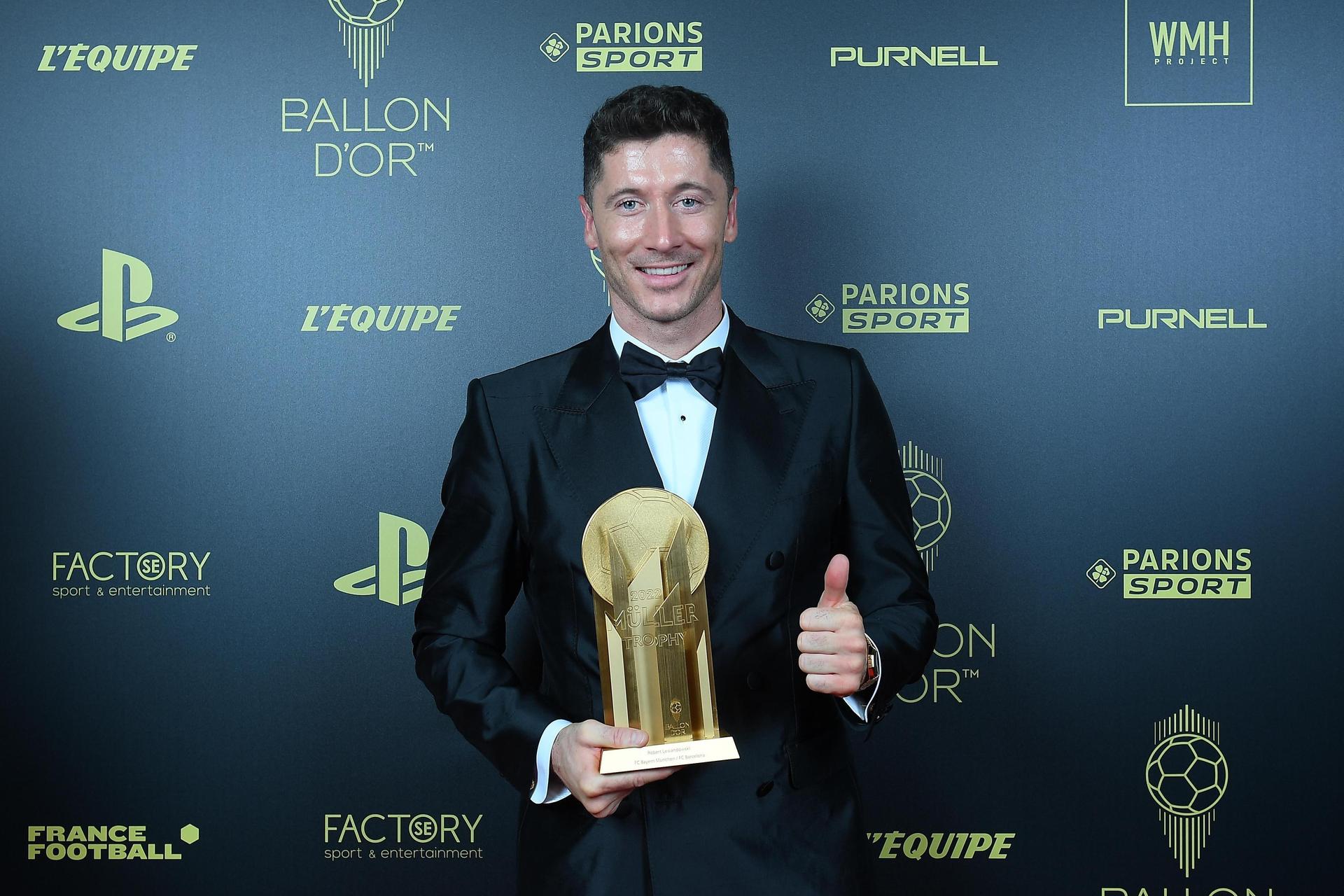 Who are the stars of the ‘Ballon d'Or’ who have switched teams during this transfer window?