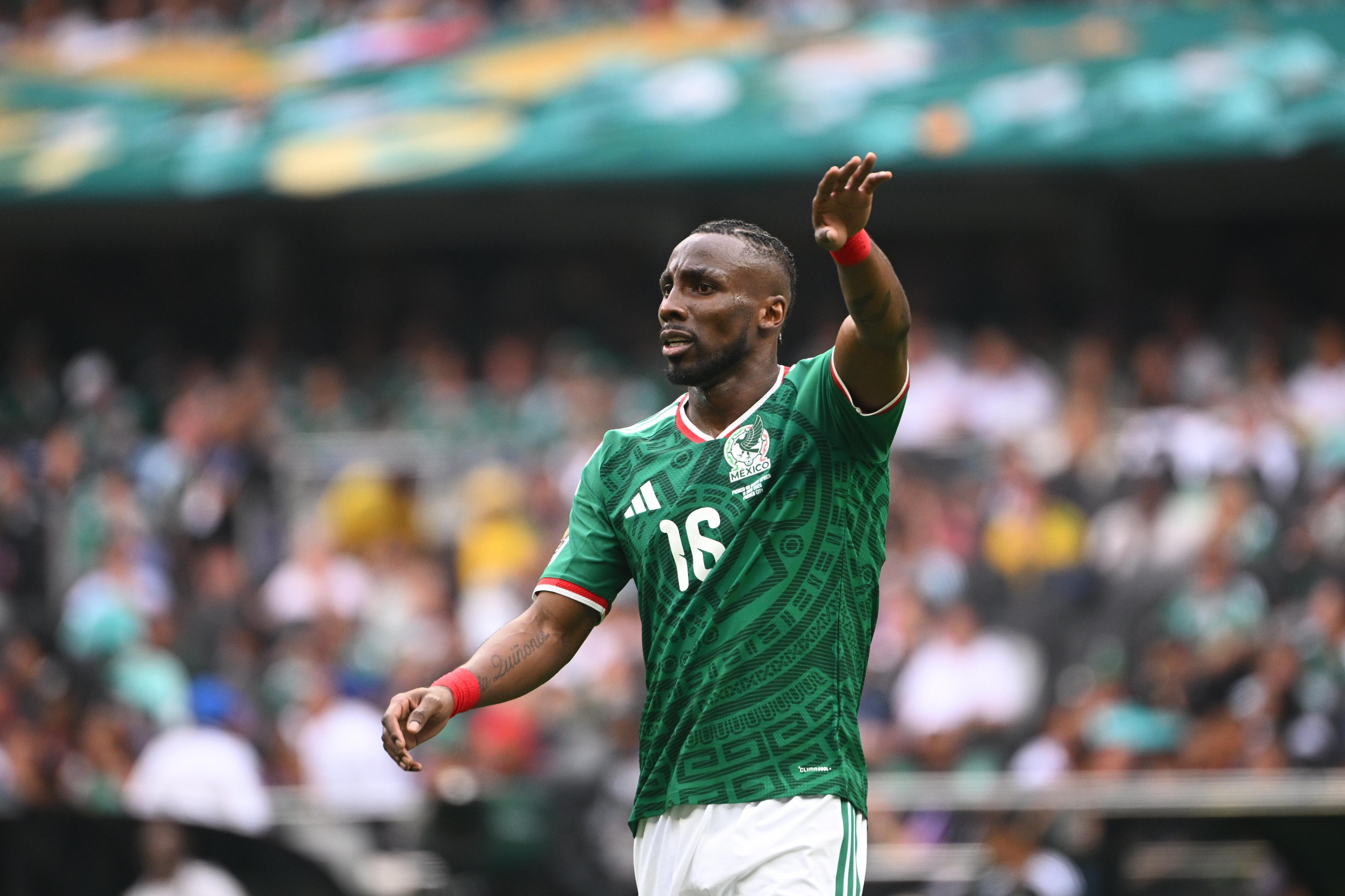 Julián Quiñones: four goals in the World Cup and top scorer in Saudi Arabia