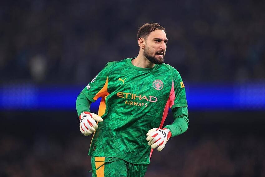 The Academy Lesson: How to Construct an Elite Goalkeeper