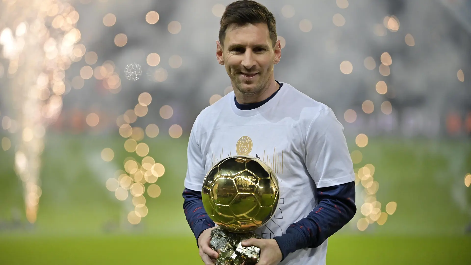 Is it possible to win the Ballon d'Or after changing teams during the summer transfer window?