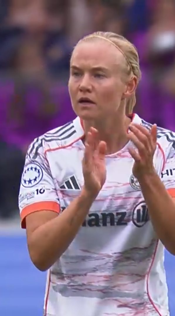 Pernille Harder's 25/26 Highlights
