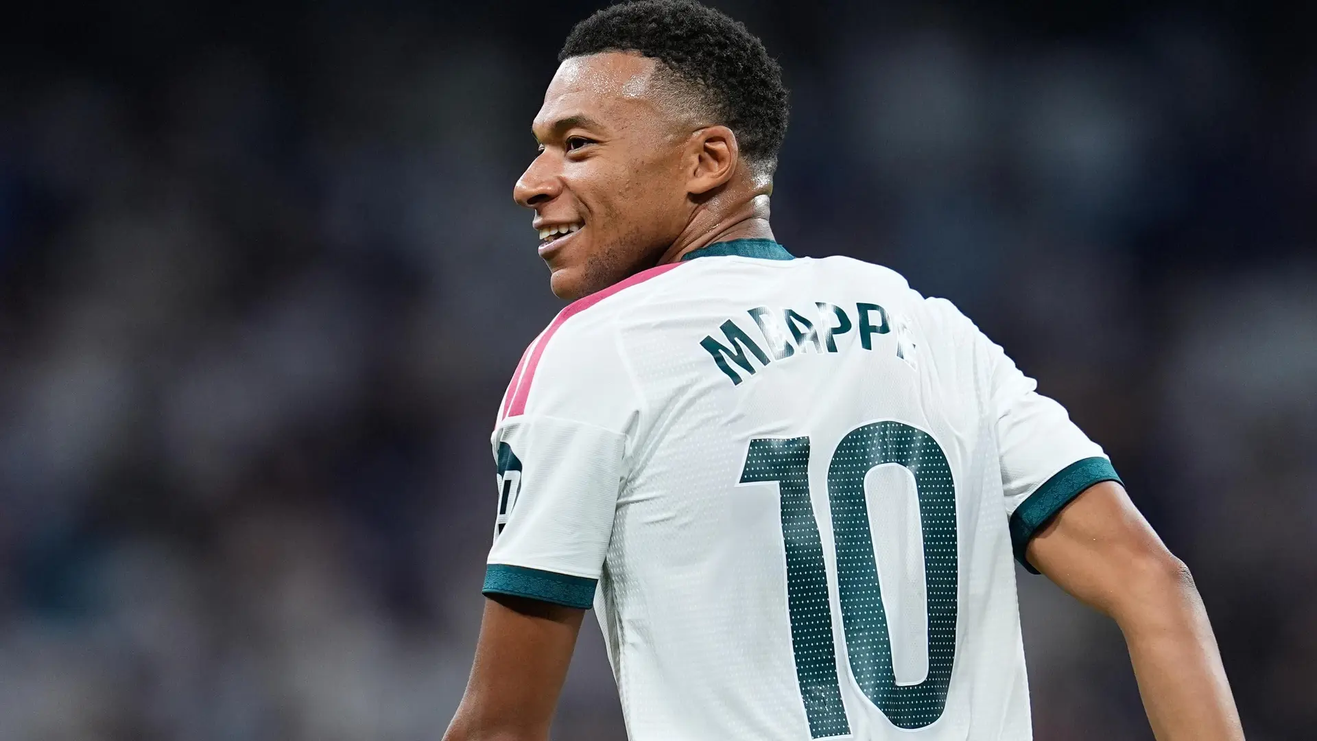 Mbappé makes history once again on a magical Champions League night