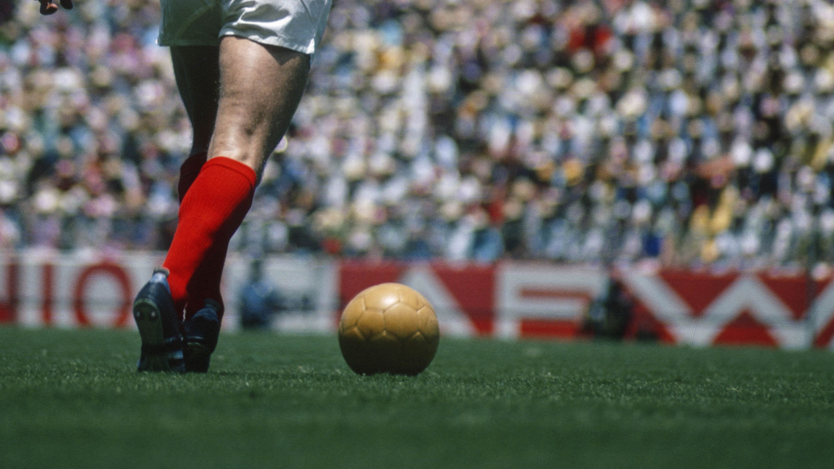 Bobby Charlton's England are knocked out in the quarter-finals of the 1970 World Cup by West Germany (3-2 a.e.t.).