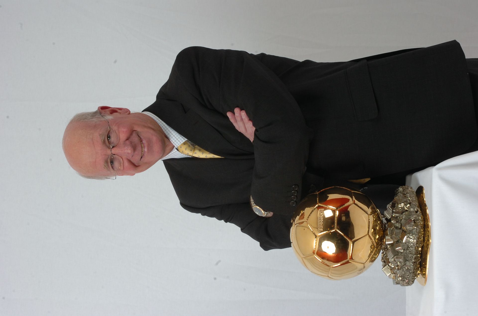 On the occasion of France Football's 50th anniversary in 2005, Bobby Charlton spoke to France Football about his Ballon d'Or.