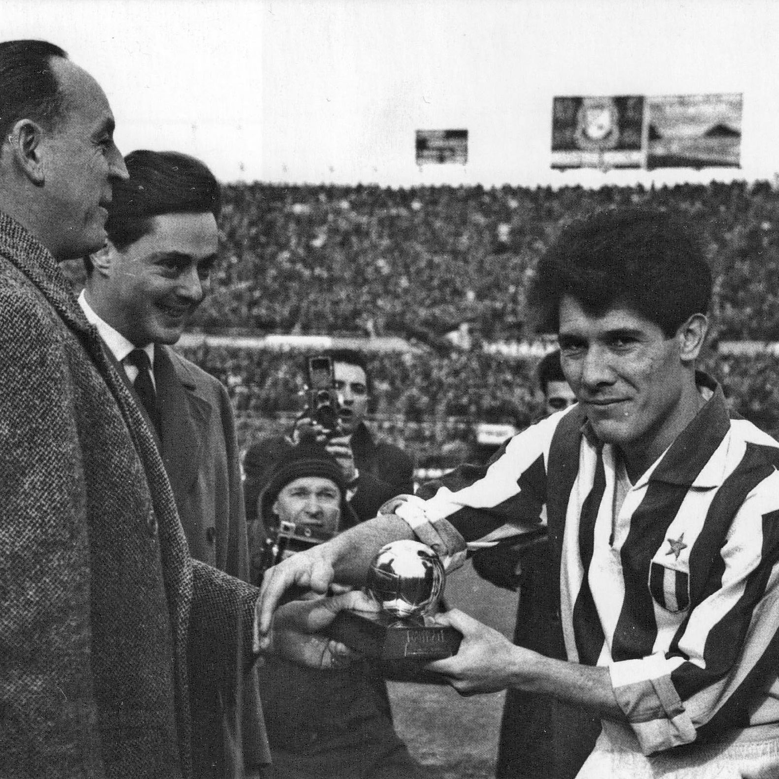 OMAR SIVORI DETAILED STATISTICAL PROFILE