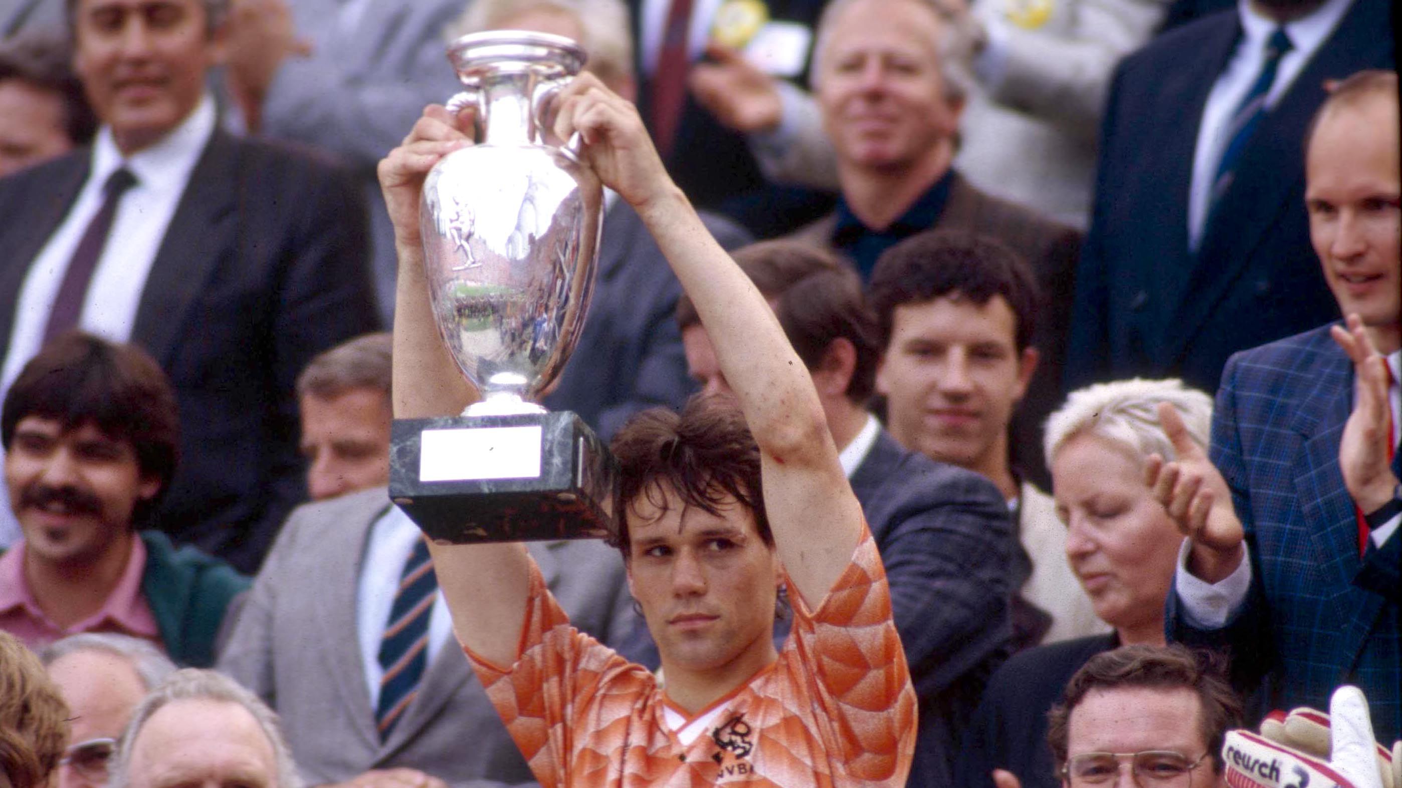 Marco van Basten: "Your Internal Software Tells You What to Do"