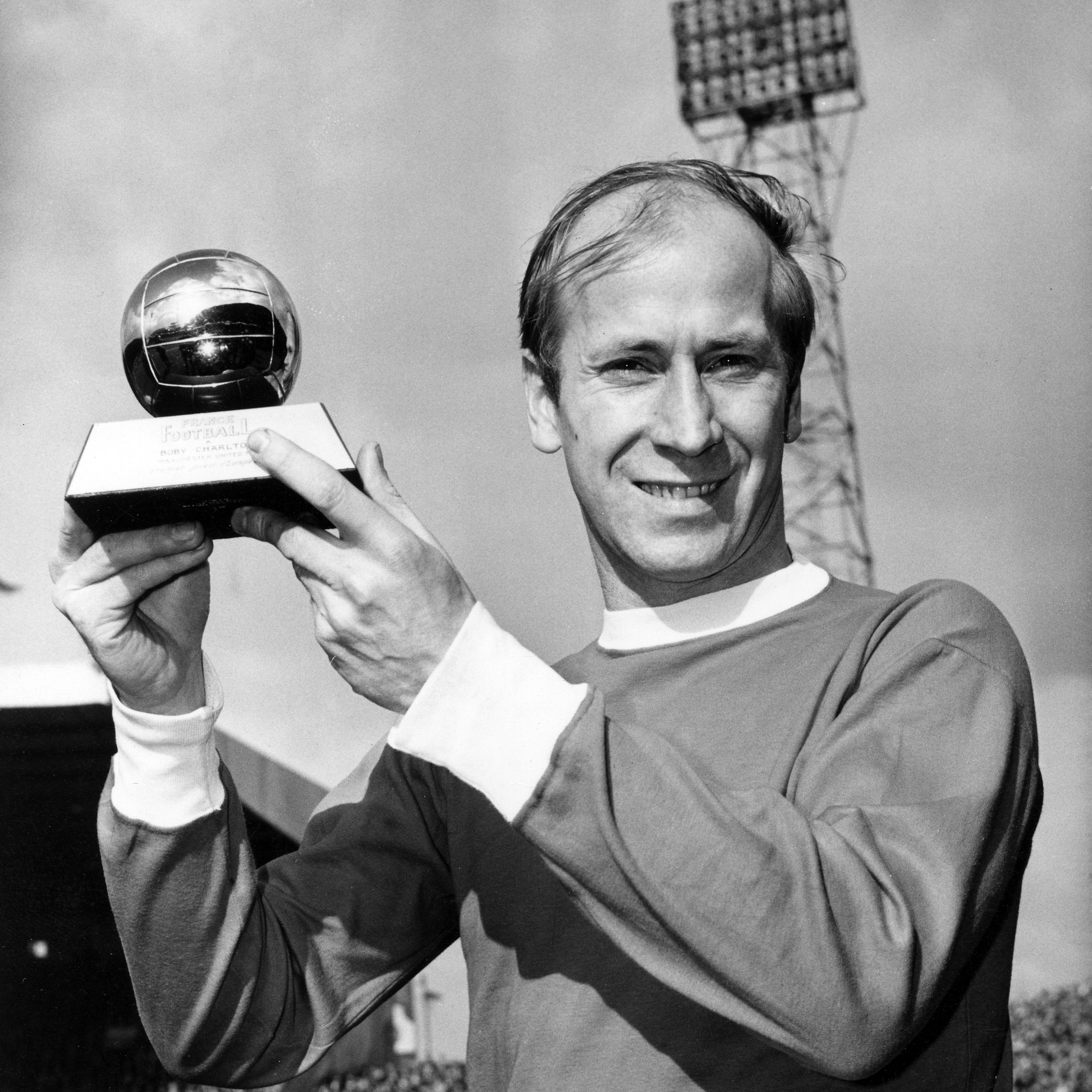BOBBY CHARLTON DETAILED STATISTICAL PROFILE