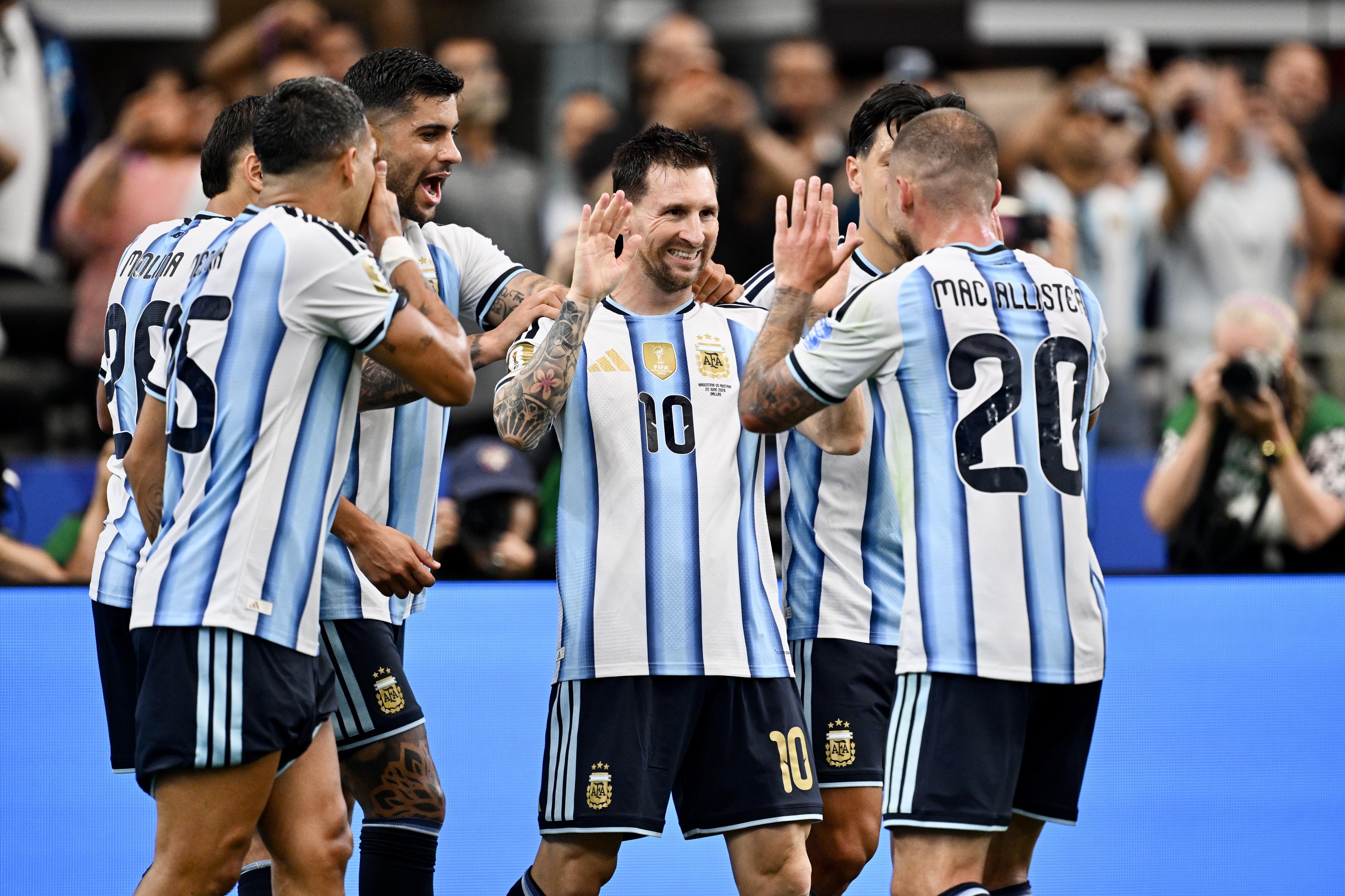 Argentina o Suiza: ¿qué selección tiene a los mejores nominados al Ballon d'Or?