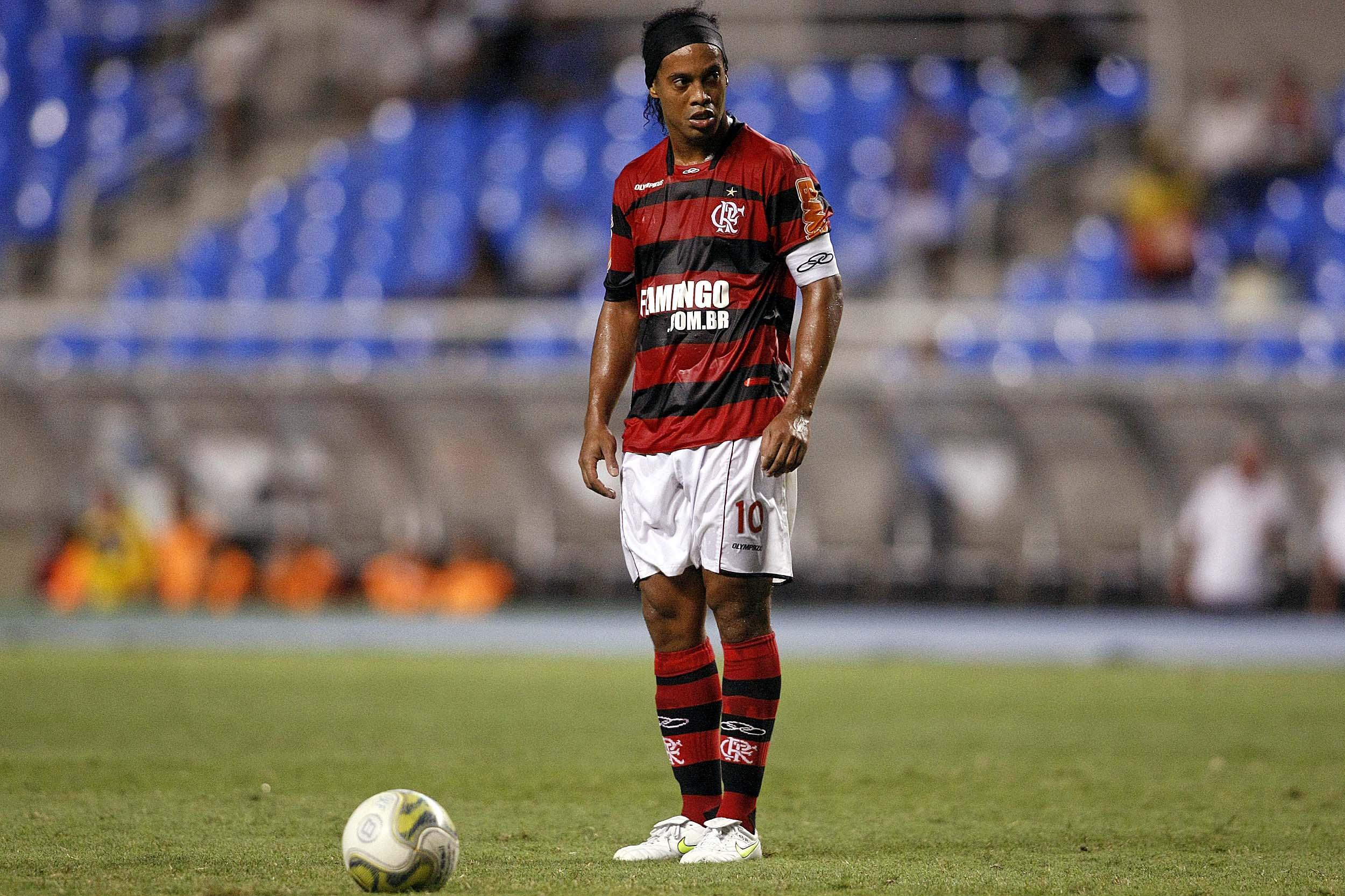 Ronaldinho, Vini y otros: ¿qué nominados al Ballon d’Or jugaron en el Flamengo?