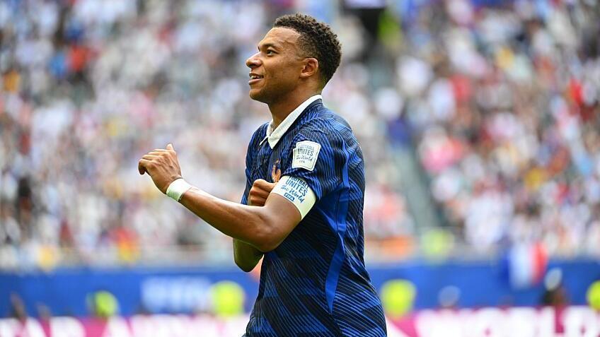 Los hitos internacionales que pueden alcanzar los nominados al Ballon d'Or 2026