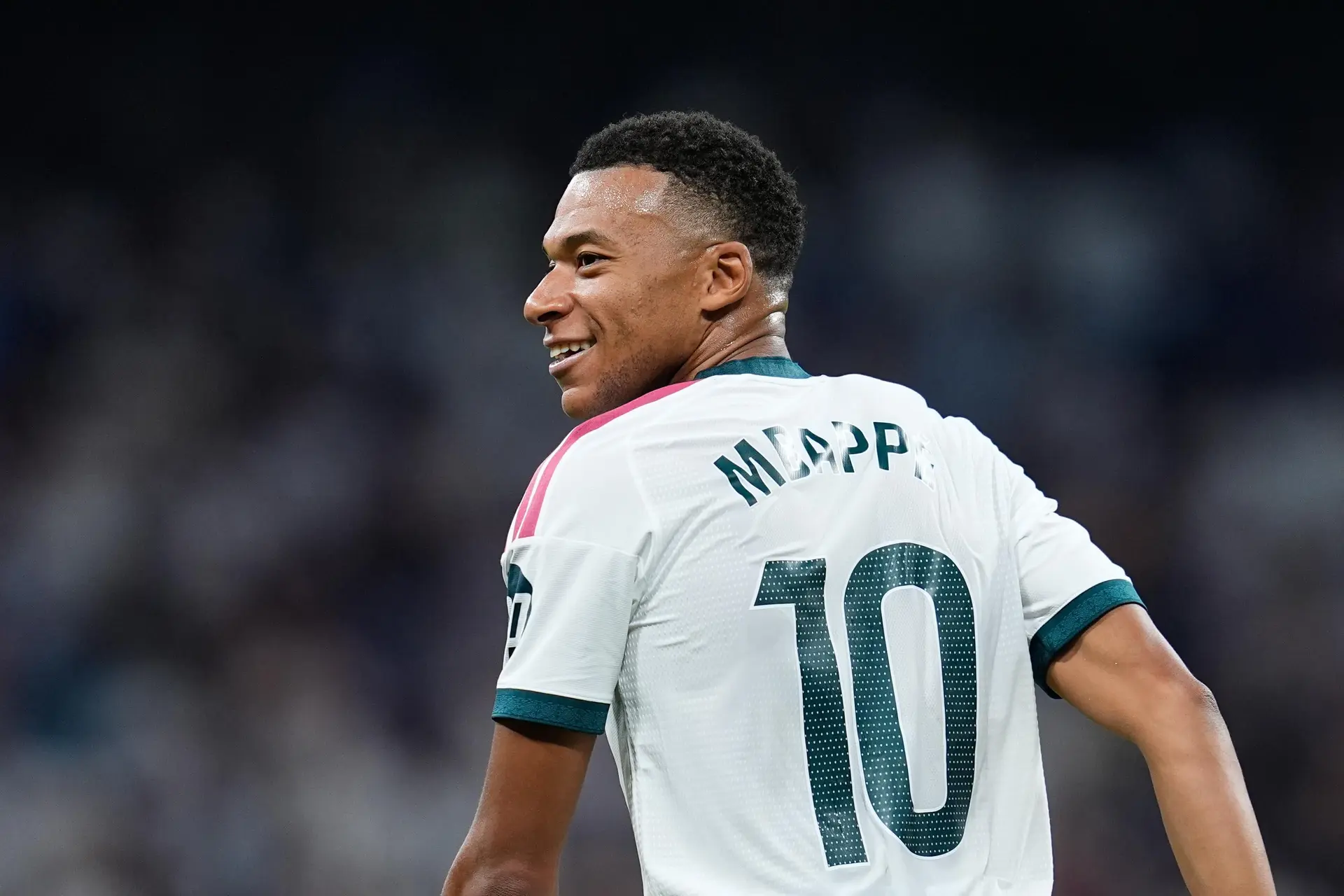 Mbappé entre à nouveau dans l'histoire lors d'une soirée magique de Ligue des champions