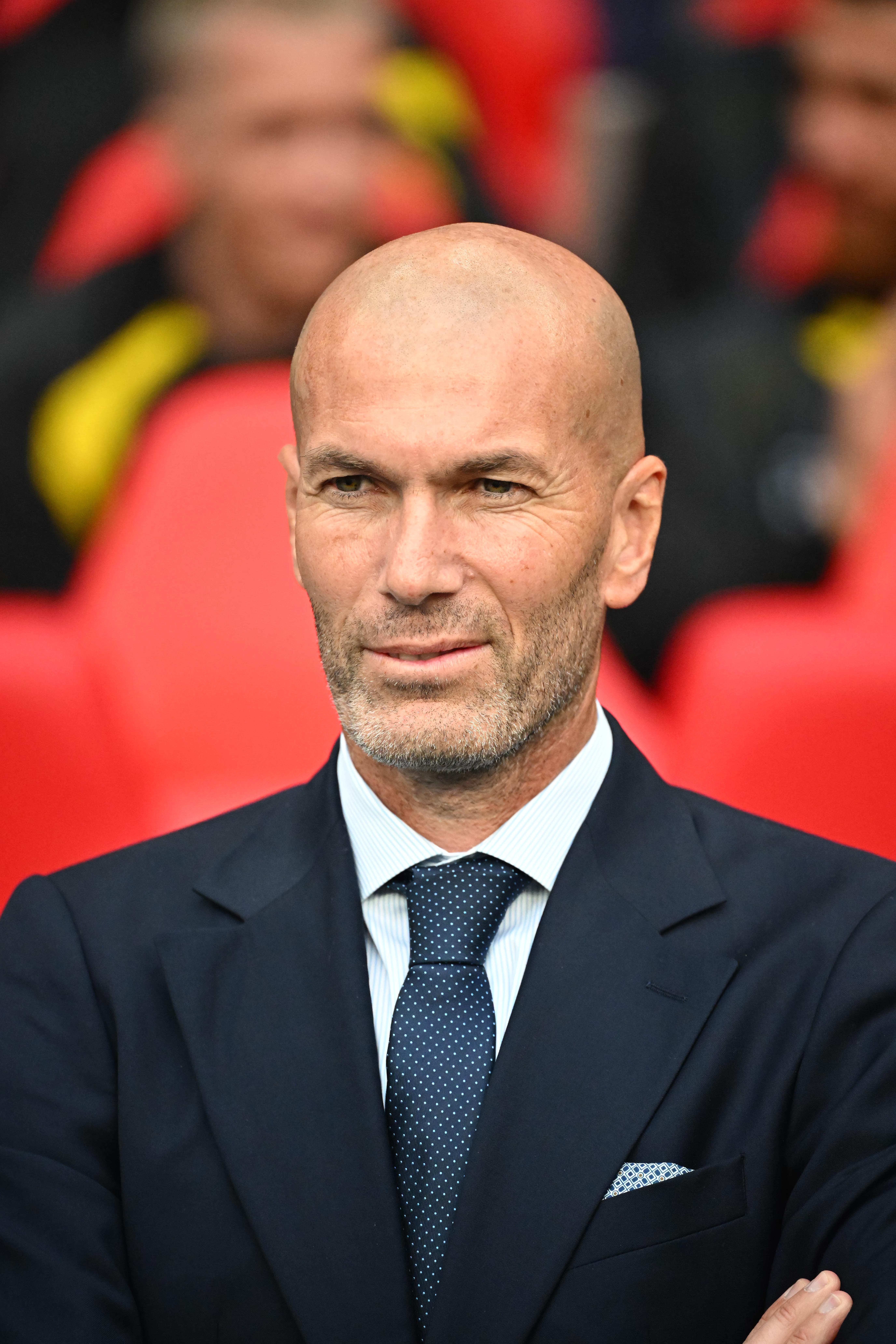 Zinedine Zidane monte sur le trône : une nouvelle ère dorée pour la France