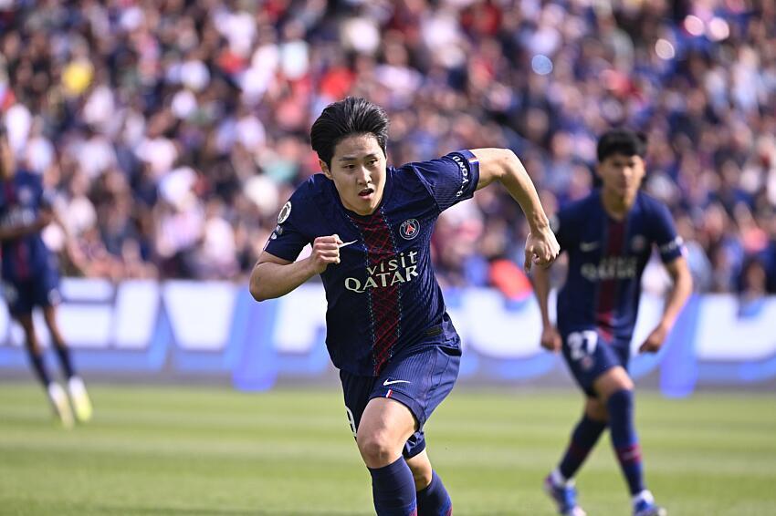 Lee Kang-In rejoint l'Atlético : un nouveau départ et un rôle difficile à assumer
