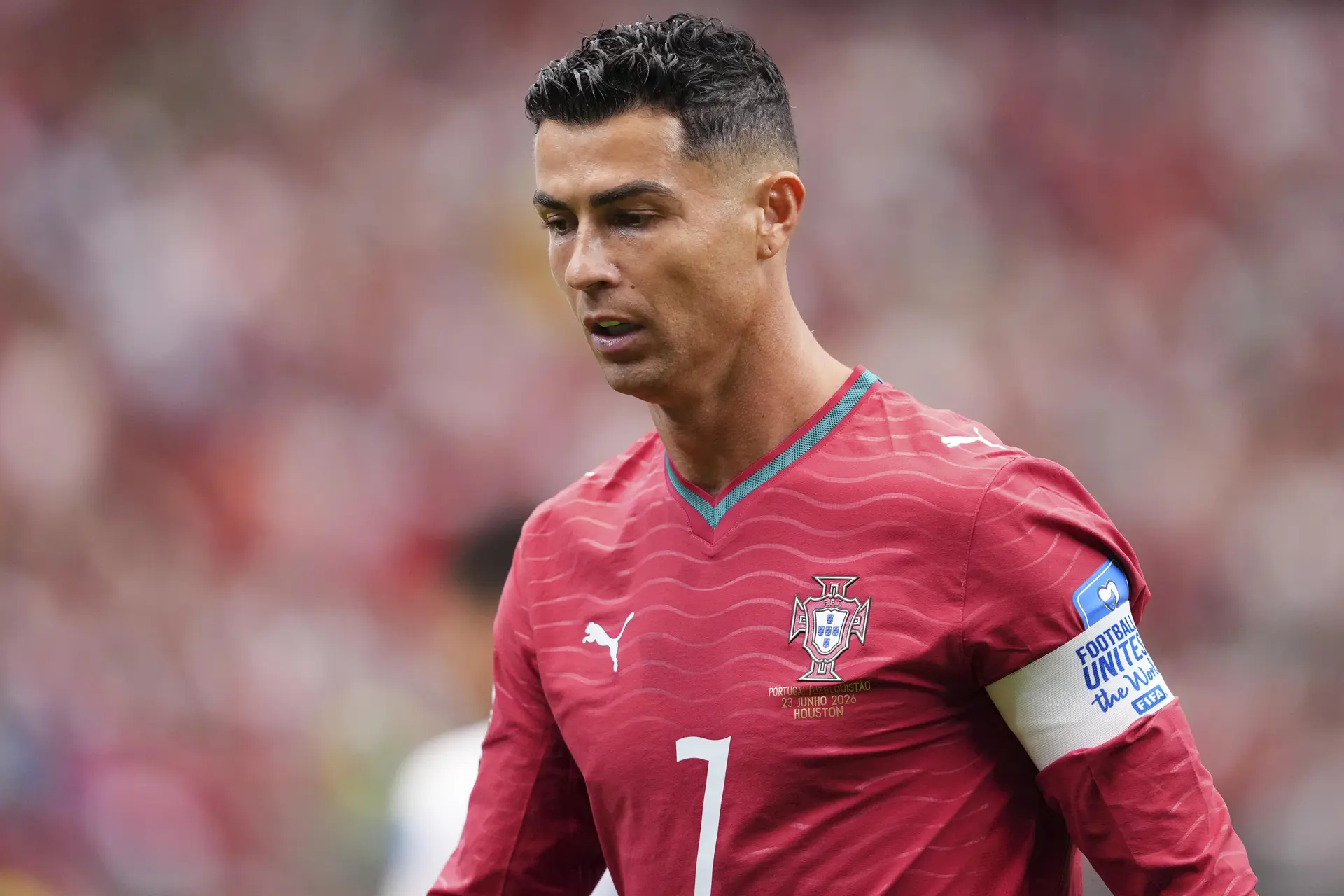 Saída de Ronaldo provoca onda de reações em Portugal e no mundo
