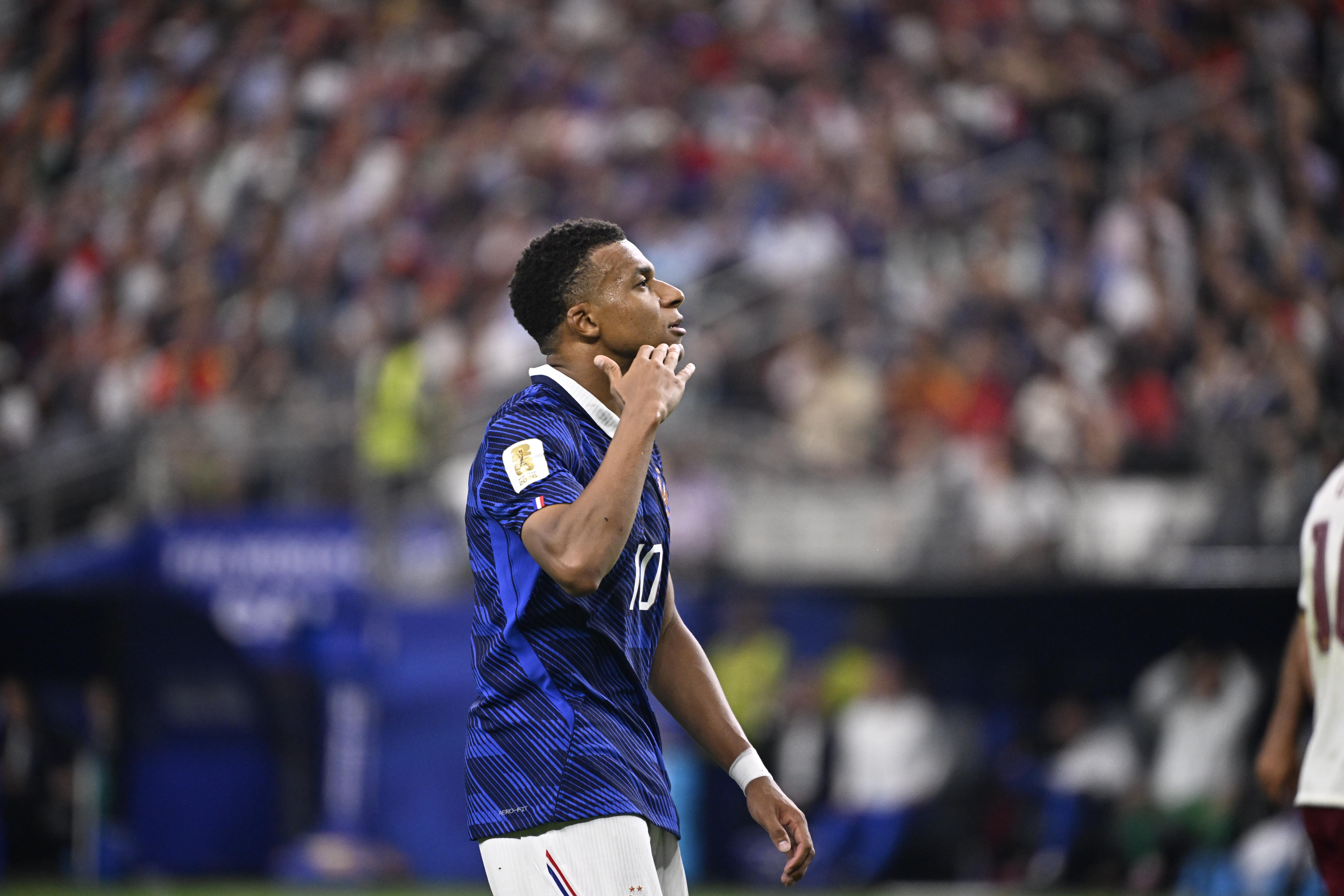 A França perde, mas a magia continua