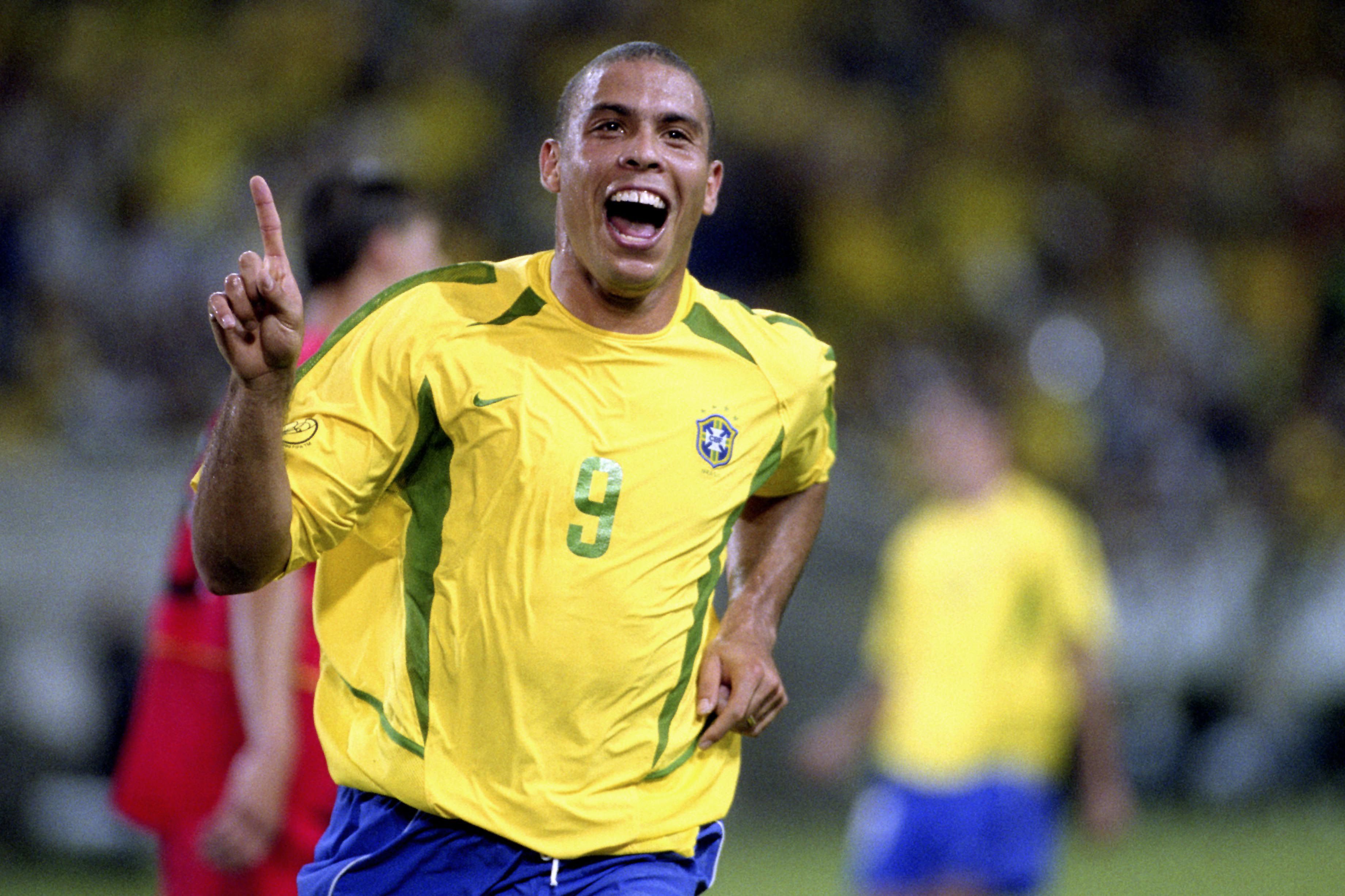 Ronaldo: Da Sombra de 1998 ao Ballon d'Or de 2002