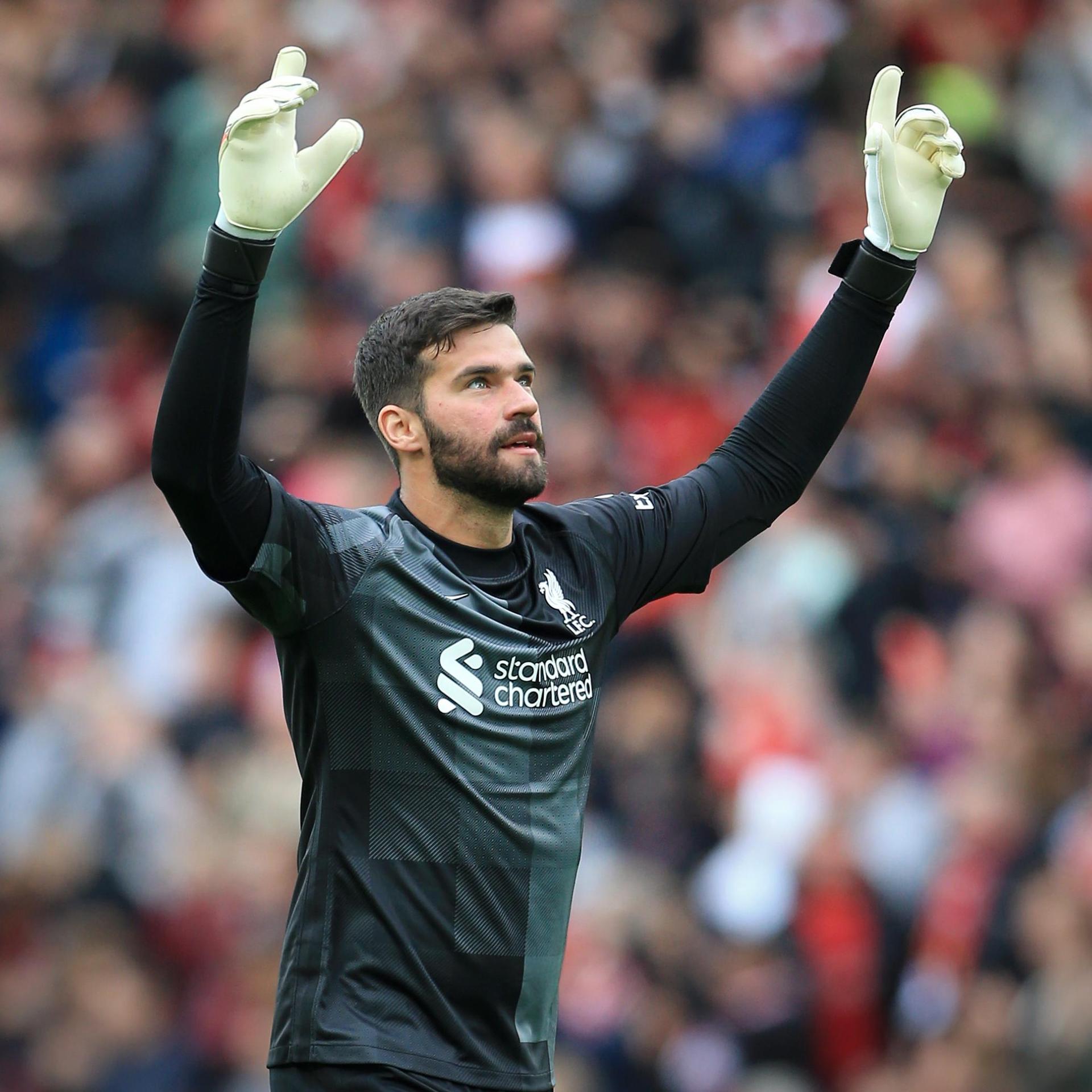 A cabeçada do destino: Alisson Becker e a salvação do Liverpool