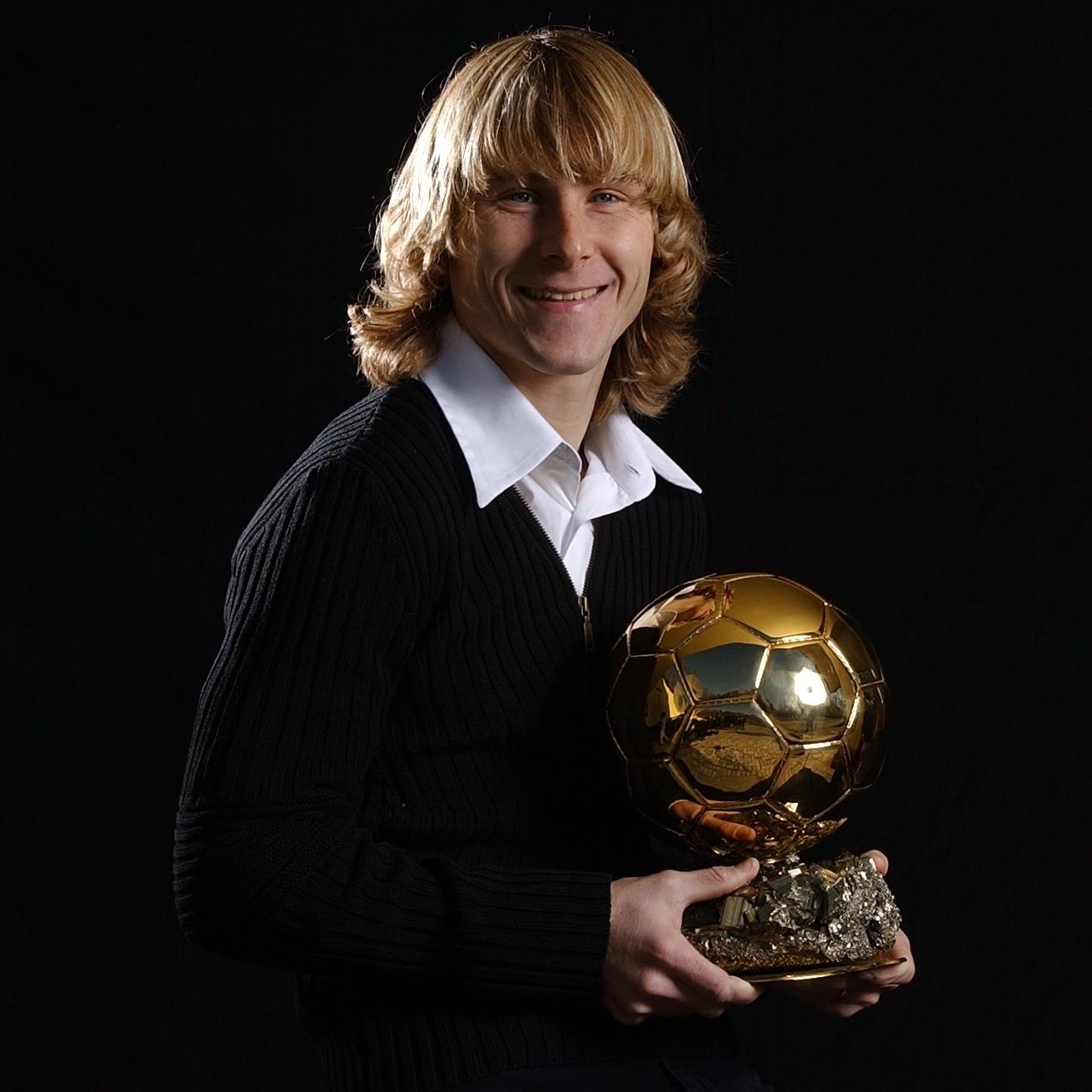Pavel Nedvěd sobre o seu Ballon d'Or de 2003: "A minha vitória é incrível!"