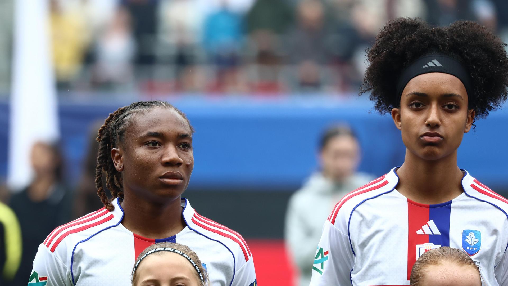 OL Lyonnes estreia na UWCL em grande estilo com vitória por 8 a 0 sobre o Servette
