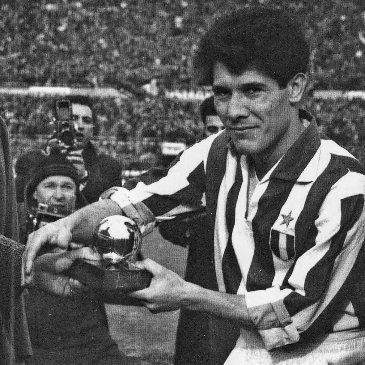 OMAR SÍVORI PERFIL ESTATÍSTICO DETALHADO