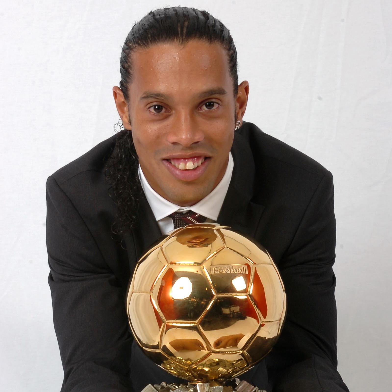 RONALDINHO: PERFIL ESTATÍSTICO DETALHADO