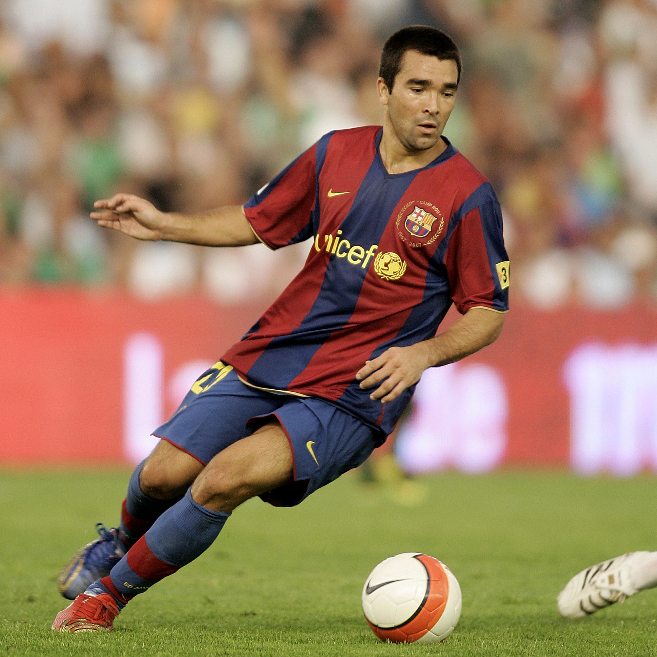 Deco, o meio-campista elegante que se tornou diretor esportivo do Barça