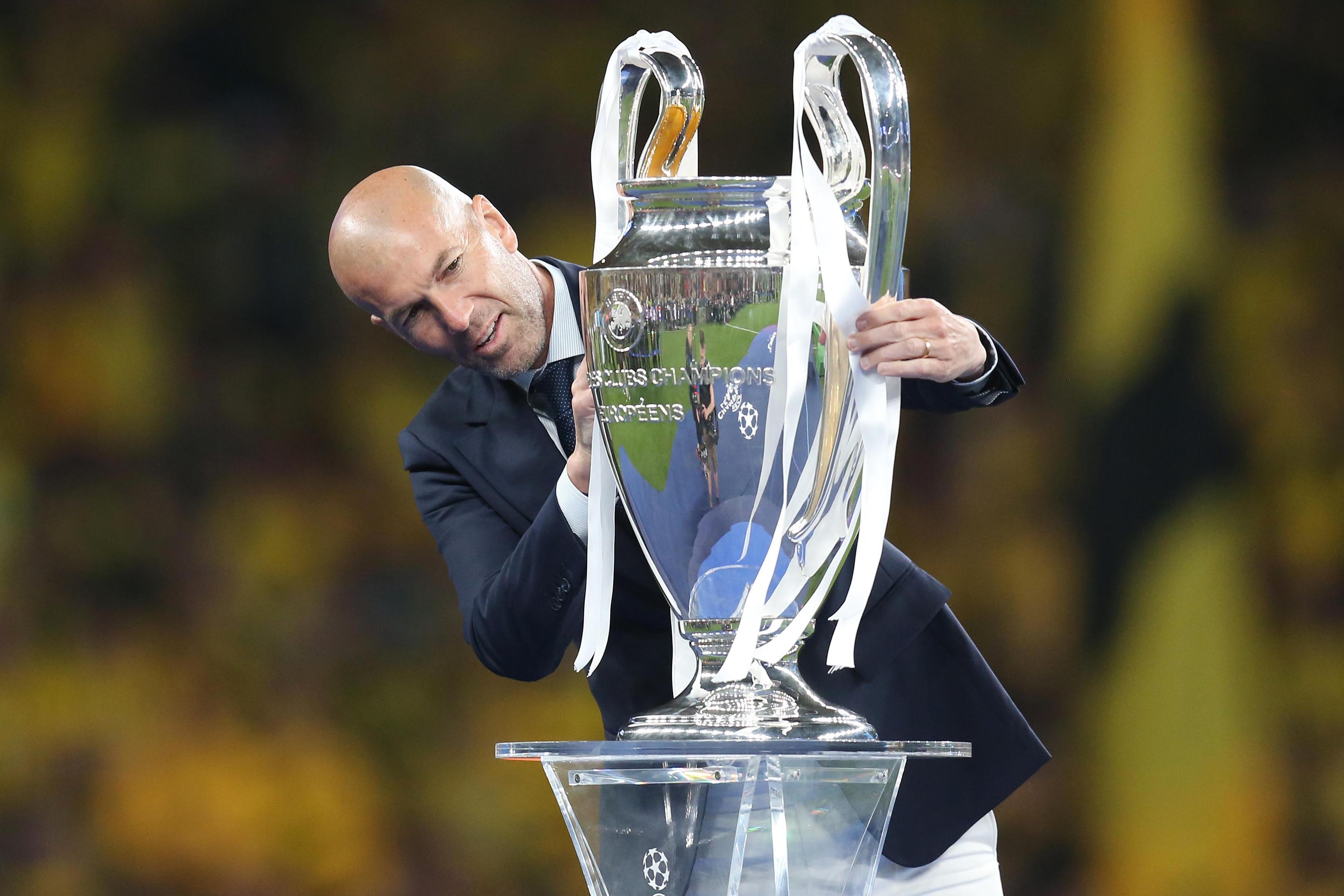 Quais vencedores do Ballon d'Or tiveram as melhores carreiras como técnicos?