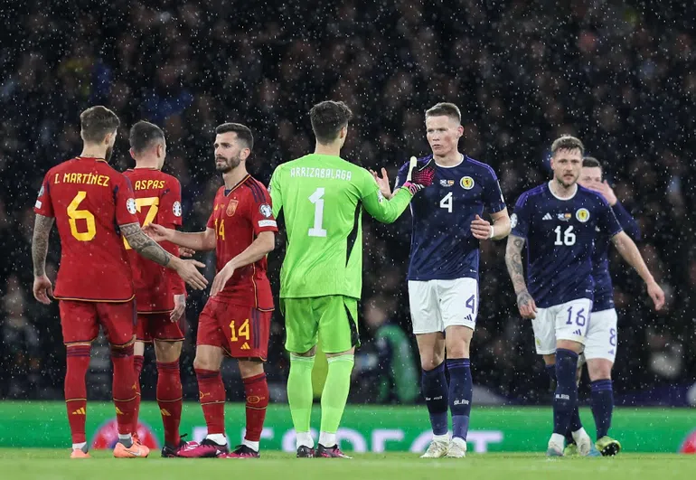 Испания ще търси реванш срещу безгрешна Шотландия в група “А” на евроквалификациите