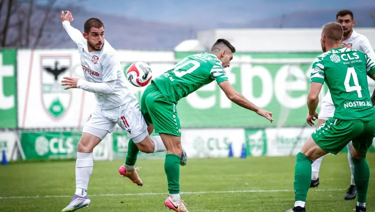 Пирин срещу Беласица на живо: Как да гледате мача от MrBit Втора лига