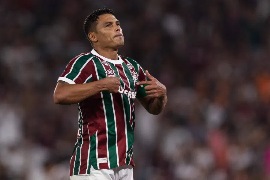 Ο ακατάβλητος Τιάγκο Σίλβα