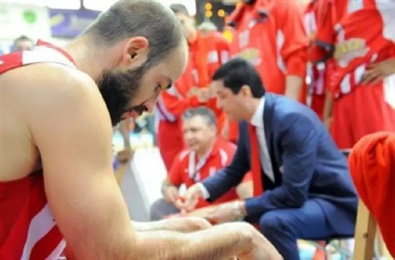 Η “ύπουλη” φωνή στο μυαλό του...