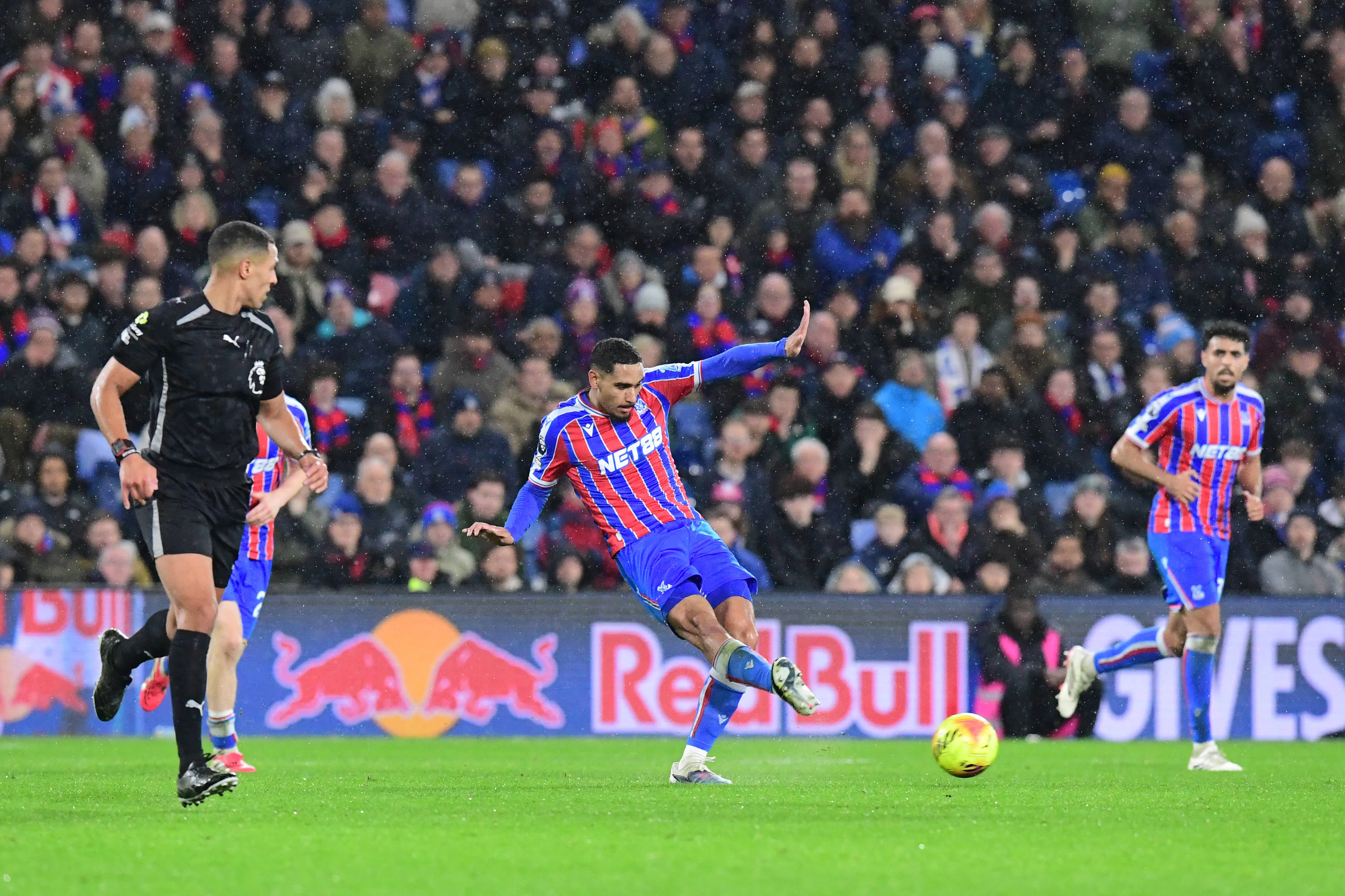 Ζρίνσκι - Κρίσταλ Πάλας: Στατιστικά, Αποδόσεις & Ανάλυση