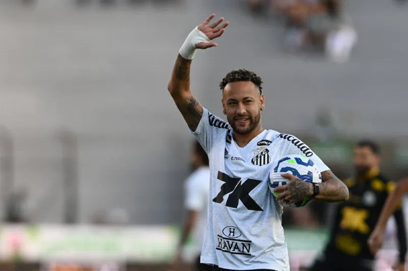 Κράξιμο, δάκρυα και αποθέωση: Η χρονιά του Νειμάρ στη Σάντος