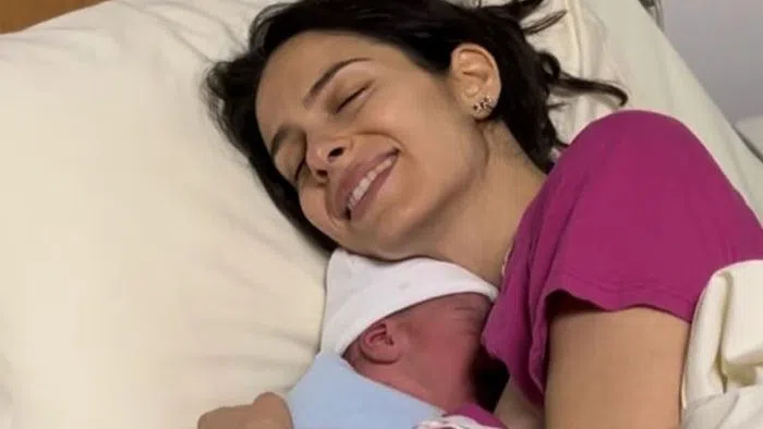 Даяна с бебето Антони