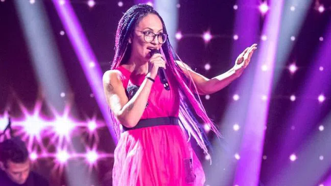 Лейди Би даде сериозна заявка с пеенето си за големия финал на "Гласът на България".