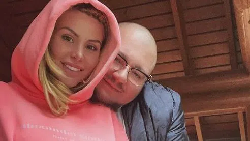 Светлана и Христиан Гущерови са родители на три деца.